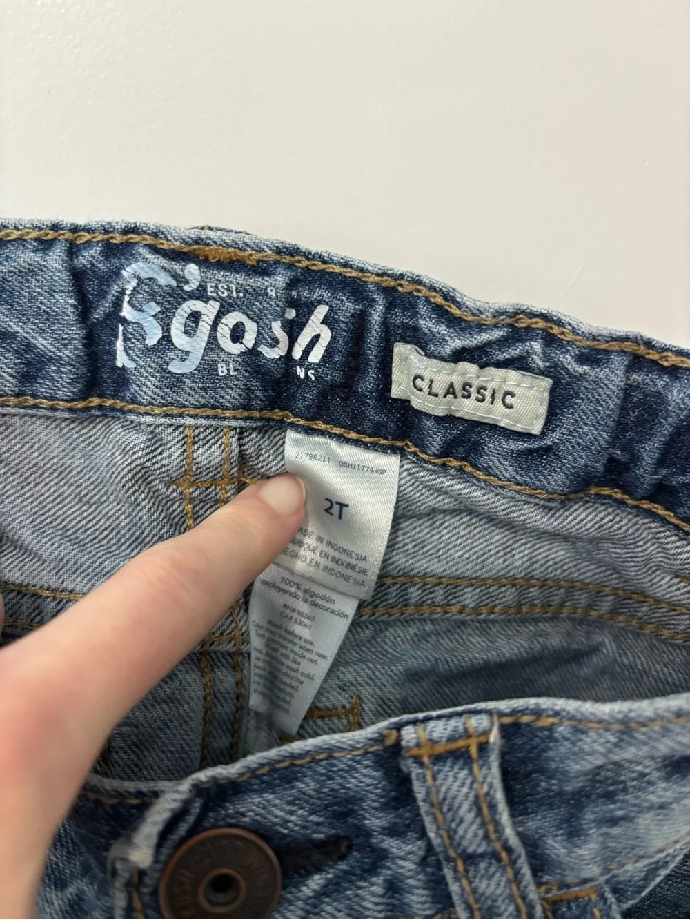 Oshkosh B’Gosh Custom Distressed Classic Jean Shorts  2T